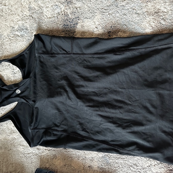 Lulu size 6 - Picture 2 of 2